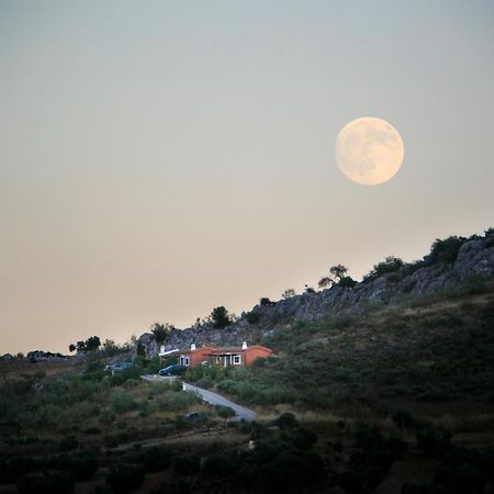 Cortijo Nuevo Alojamiento Rural Cuevas del Becerro Екстериор снимка