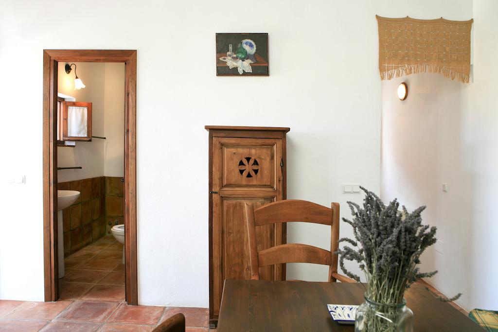 Cortijo Nuevo Alojamiento Rural Cuevas del Becerro Стая снимка